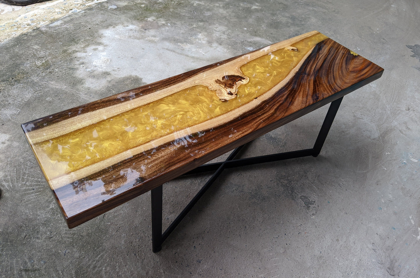 wooden coffee table, Epoxy resin TV Shelf