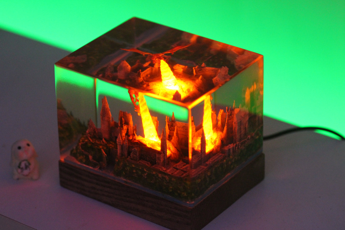 Fire Dragon resin lamp