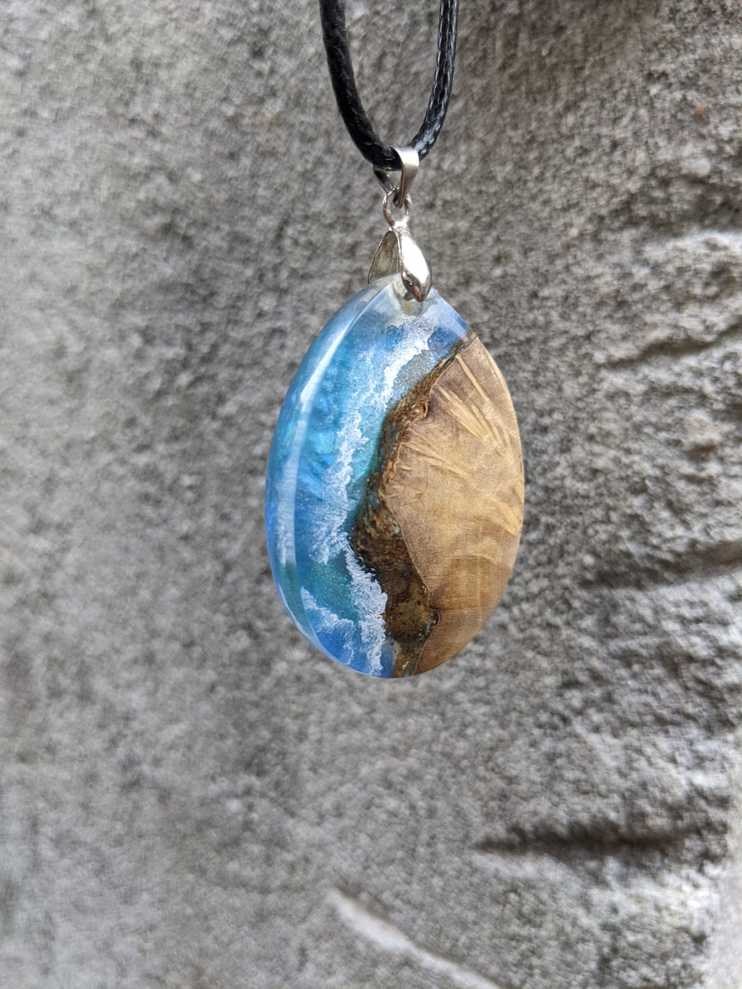 Beach resin pendant, epoxy resin pendant, ocean jewelry