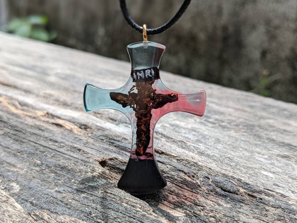 Wood Resin Cross