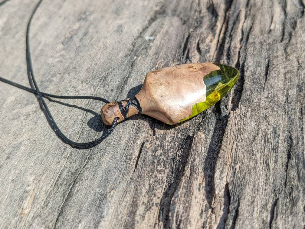 Sword resin necklace