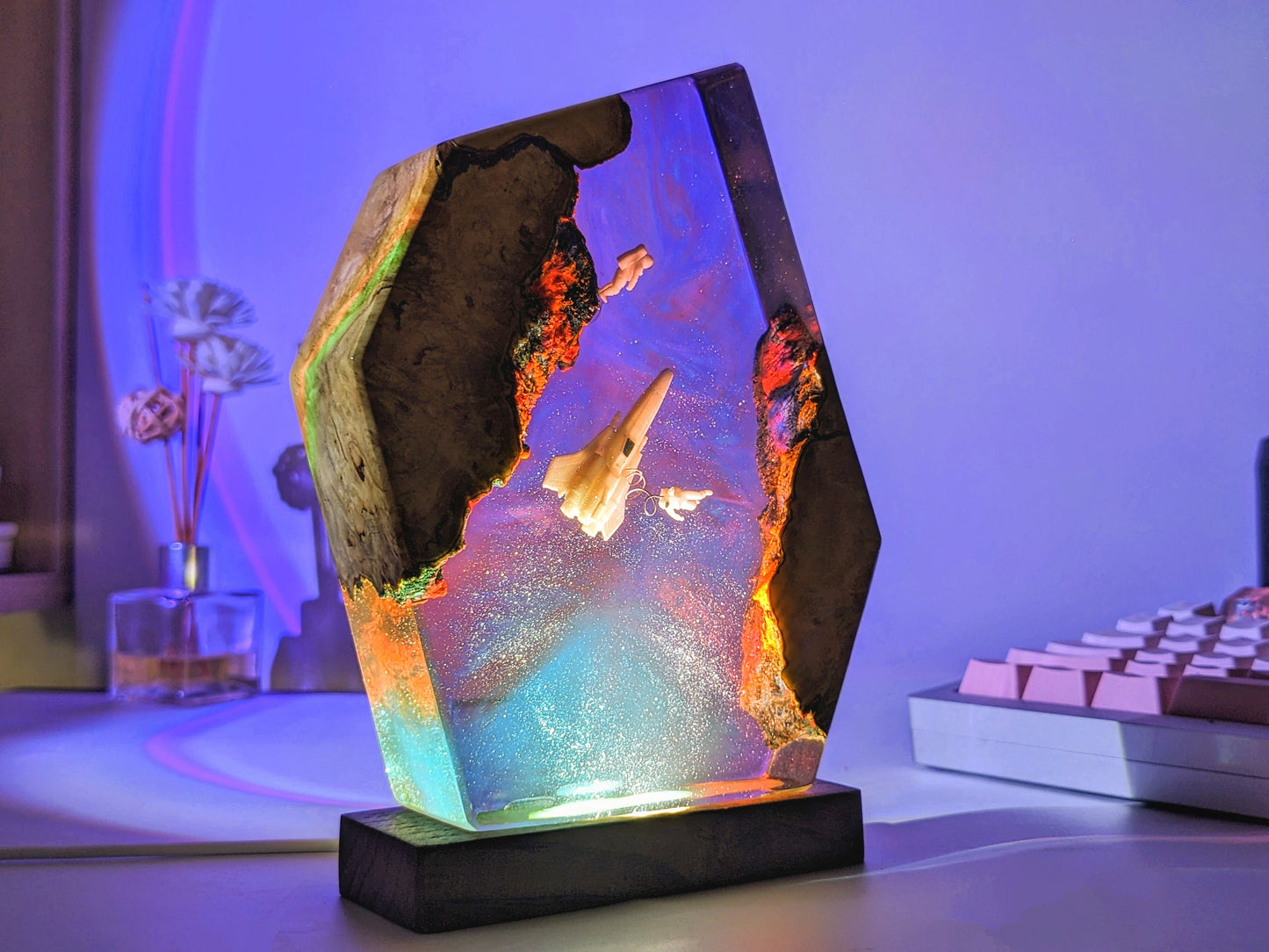 Galaxy resin lamp