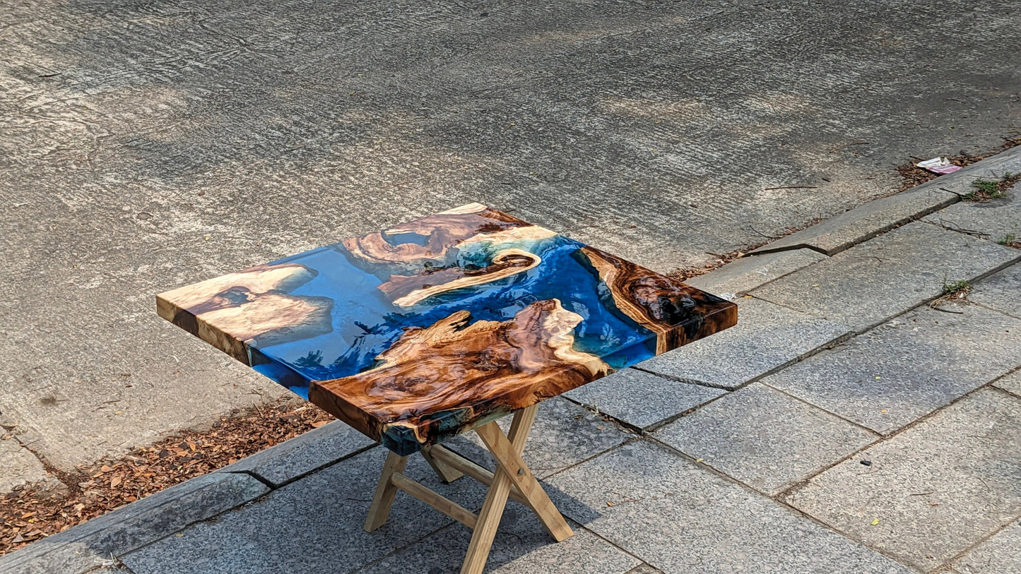 Personalized Ocean Resin Epoxy Table