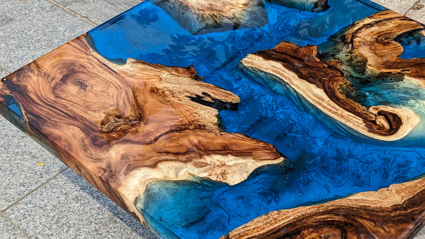 Personalized Ocean Resin Epoxy Table