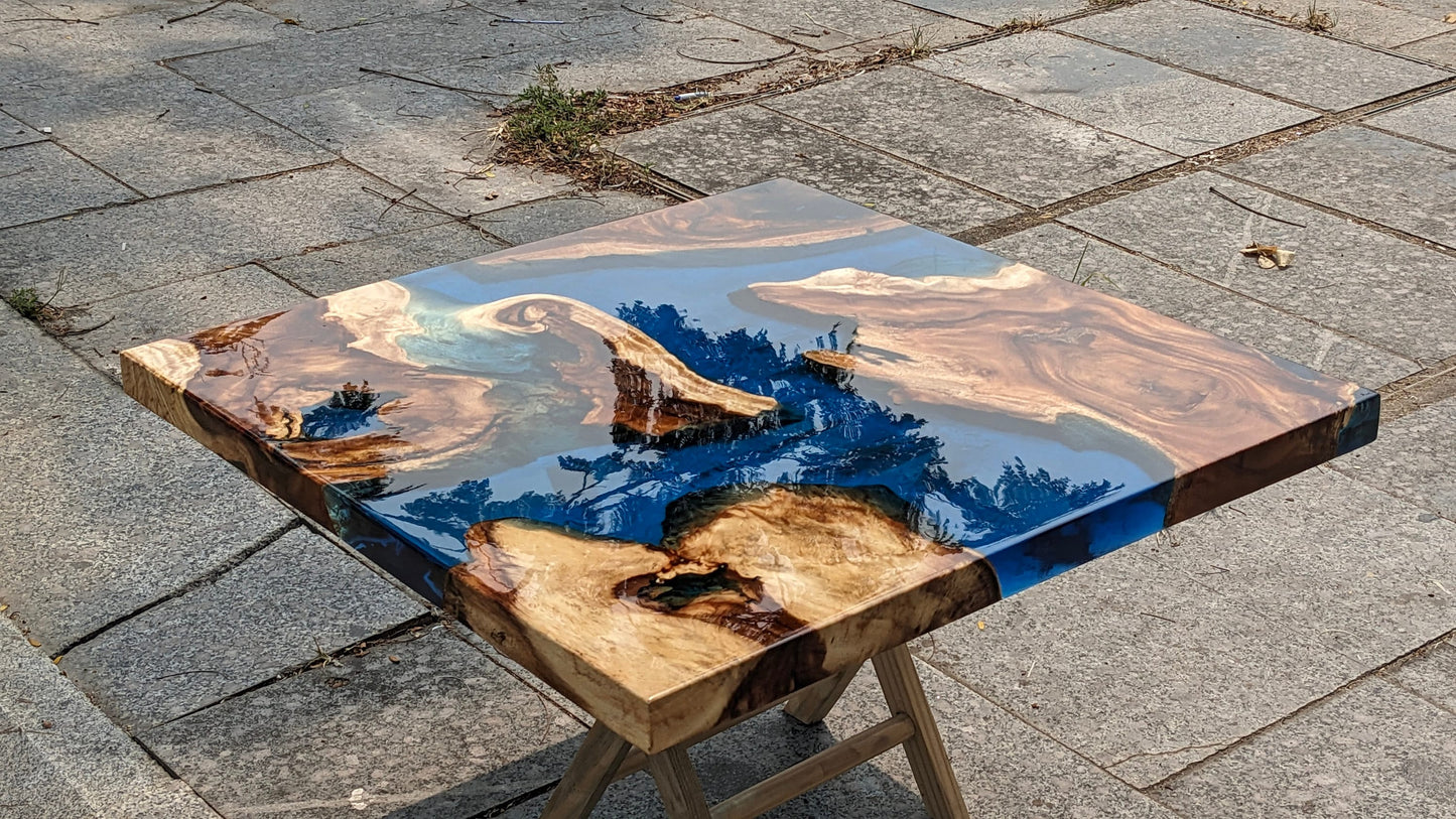 Personalized Ocean Resin Epoxy Table